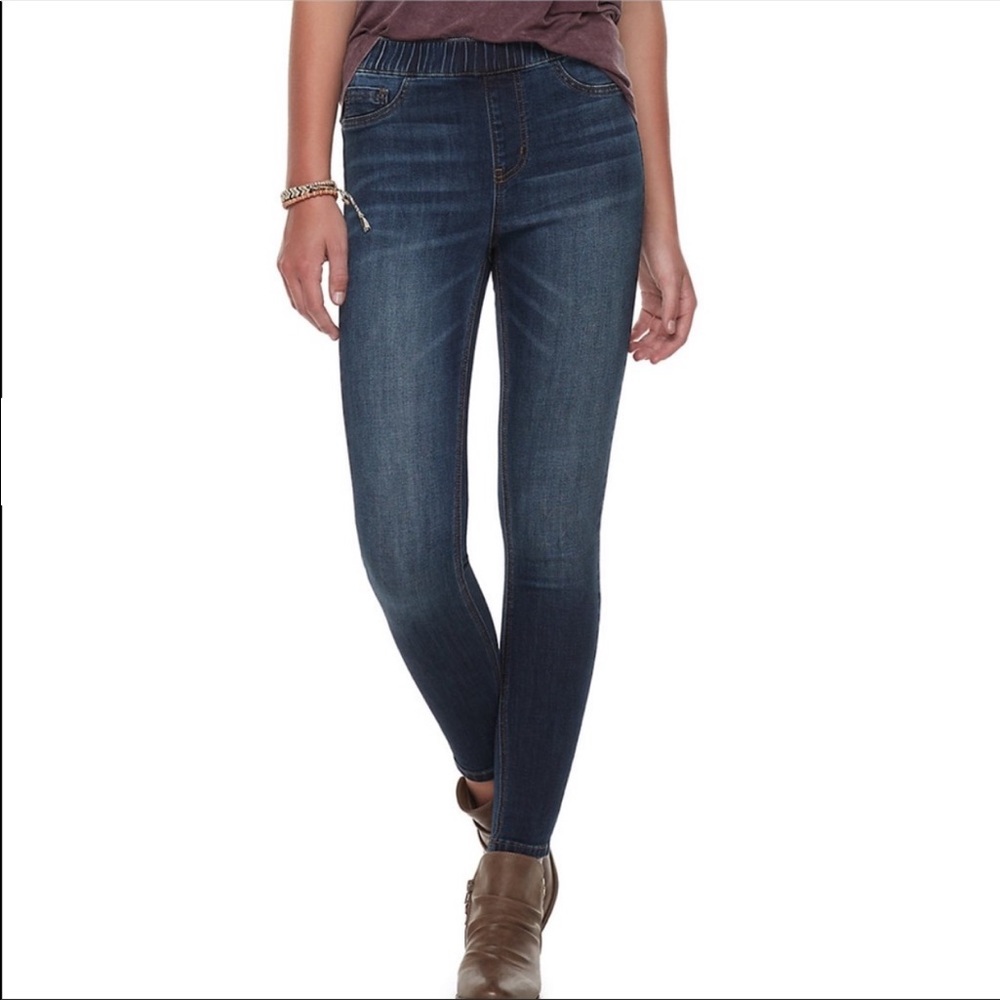 NWT Juniors’ Indigo Rein Mid-Rise Pull-On Jeggings